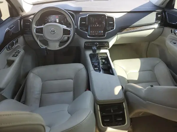 YV4A22PK5G1021722 2016 VOLVO XC90 - Image 8