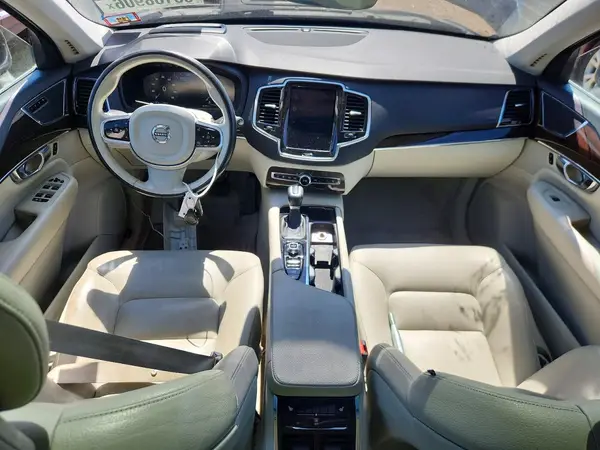 YV4A22PK5G1028119 2016 VOLVO XC90 - Image 8