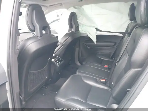 YV4A22PK5G1033319 2016 VOLVO XC90 - Image 8