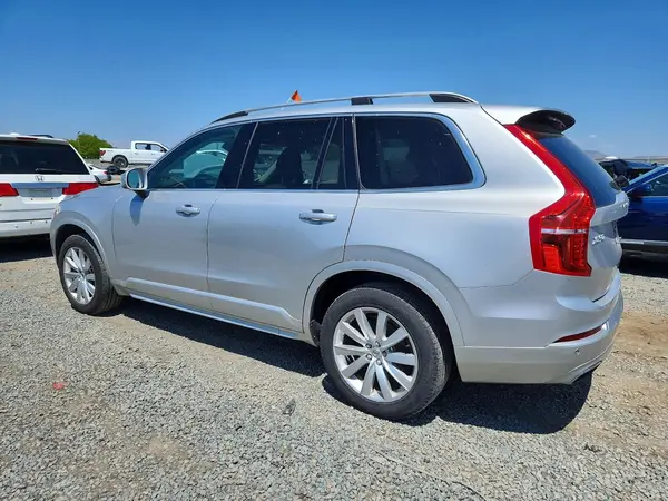 YV4A22PK5G1039783 2016 VOLVO XC90 - Image 2