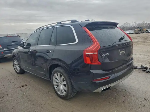YV4A22PK5G1044367 2016 VOLVO XC90 - Image 2