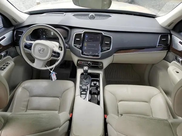 YV4A22PK5G1051528 2016 VOLVO XC90 - Image 8