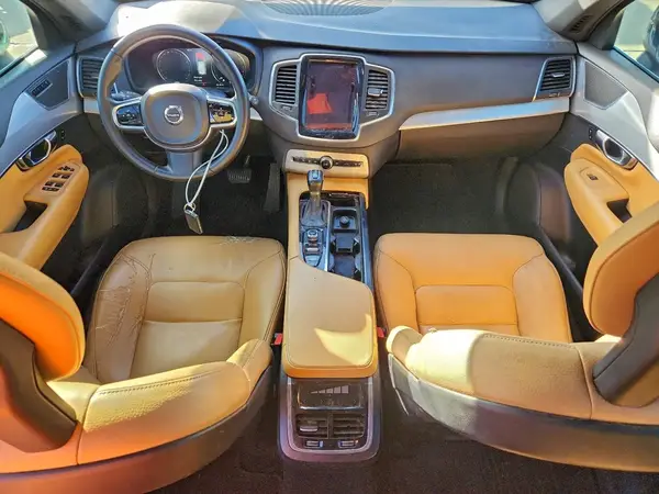 YV4A22PK5G1051741 2016 VOLVO XC90 - Image 8