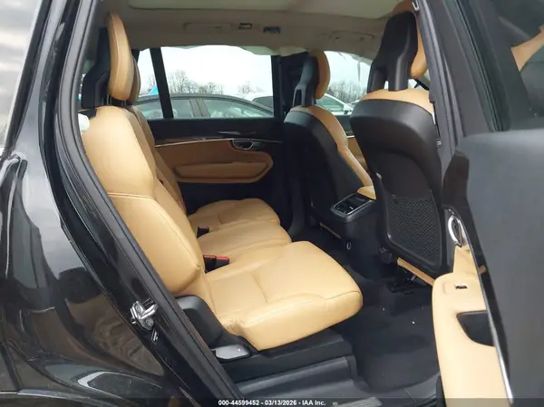 YV4A22PK5G1053697 2016 VOLVO XC90 - Image 8