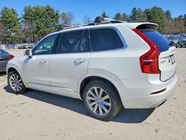 YV4A22PK5G1058379 2016 VOLVO XC90 - Image 2