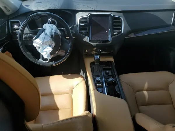 YV4A22PK5G1063016 2016 VOLVO XC90 - Image 8