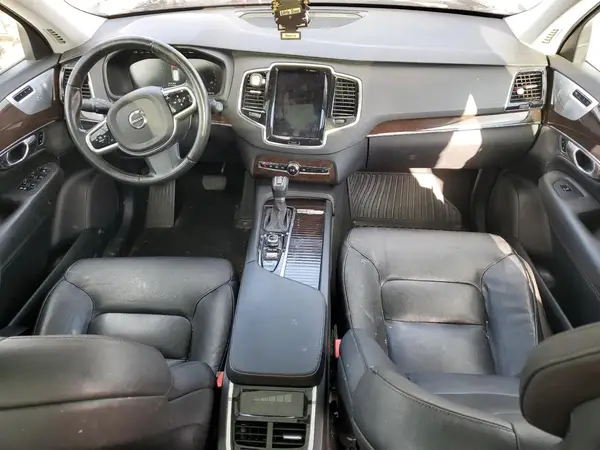 YV4A22PK5G1064196 2016 VOLVO XC90 - Image 8