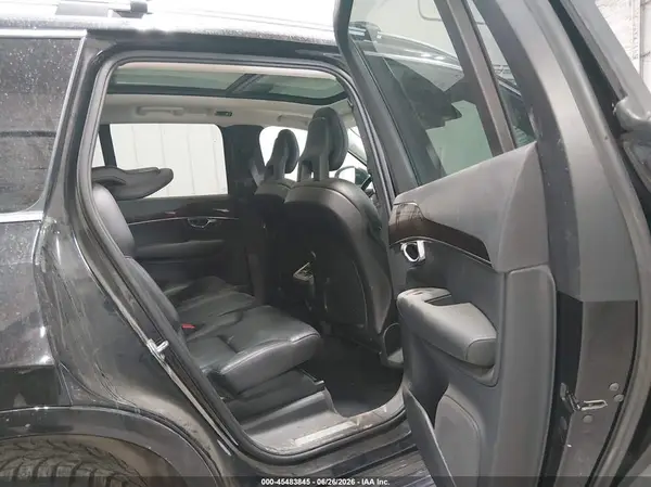 YV4A22PK5G1064716 2016 VOLVO XC90 - Image 8