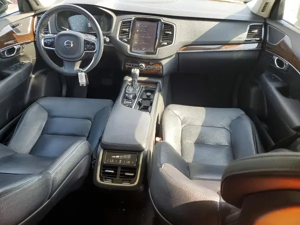 YV4A22PK5G1074355 2016 VOLVO XC90 - Image 8
