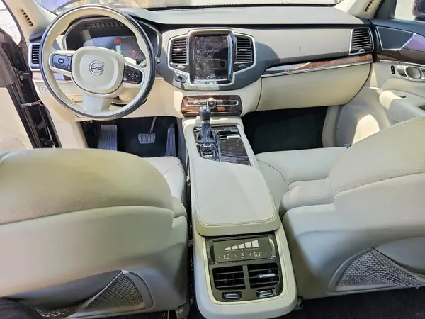 YV4A22PK5G1082469 2016 VOLVO XC90 - Image 8