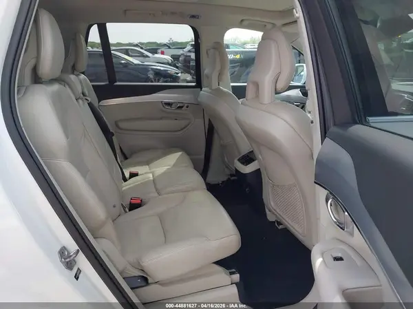 YV4A22PK5G1089793 2016 VOLVO XC90 - Image 8
