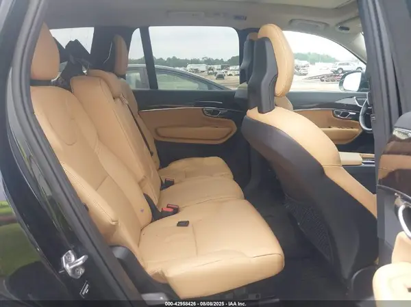 YV4A22PK5G1091124 2016 VOLVO XC90 - Image 8