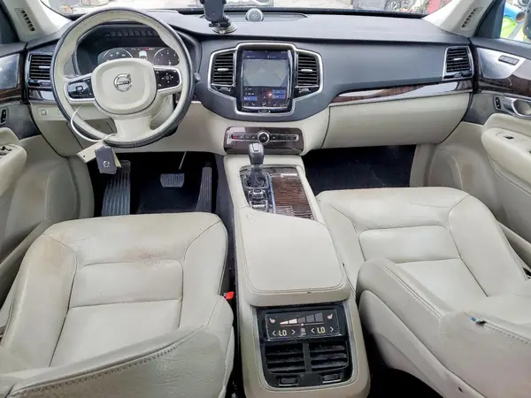 YV4A22PK5G1091320 2016 VOLVO XC90 - Image 8