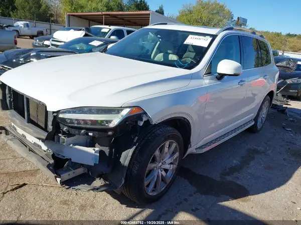 YV4A22PK5H1117478 2017 VOLVO XC90 - Image 2