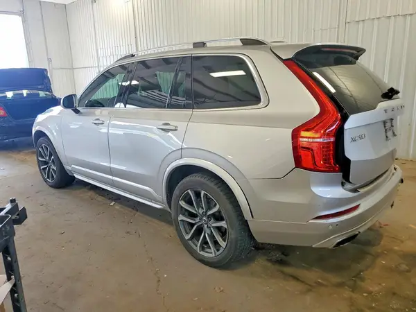 YV4A22PK5H1117741 2017 VOLVO XC90 - Image 2
