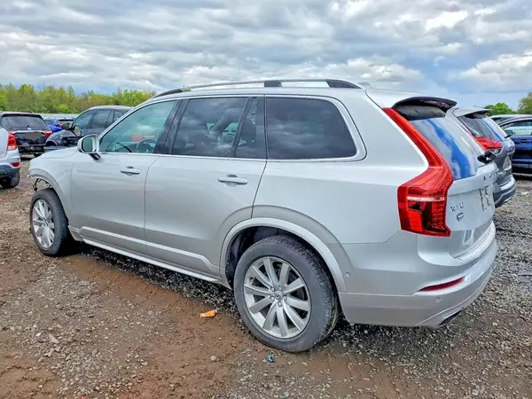 YV4A22PK5H1128173 2017 VOLVO XC90 - Image 2