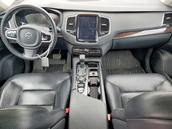 YV4A22PK5H1128173 2017 VOLVO XC90 - Image 8