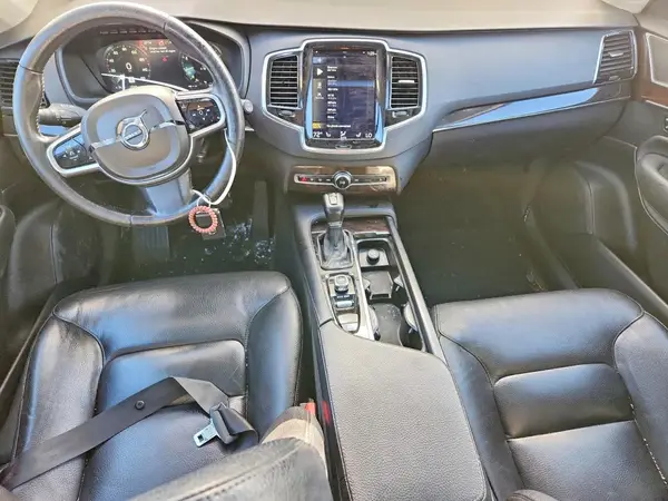 YV4A22PK5H1141831 2017 VOLVO XC90 - Image 8