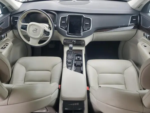 YV4A22PK5H1172433 2017 VOLVO XC90 - Image 8