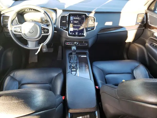 YV4A22PK5H1180144 2017 VOLVO XC90 - Image 8