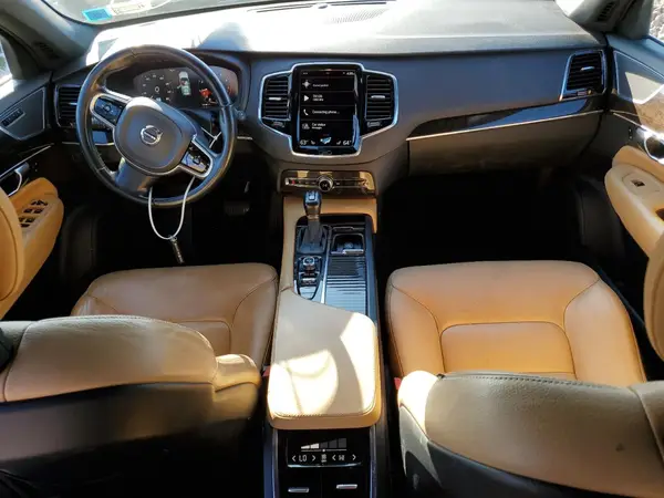 YV4A22PK5H1181696 2017 VOLVO XC90 - Image 8