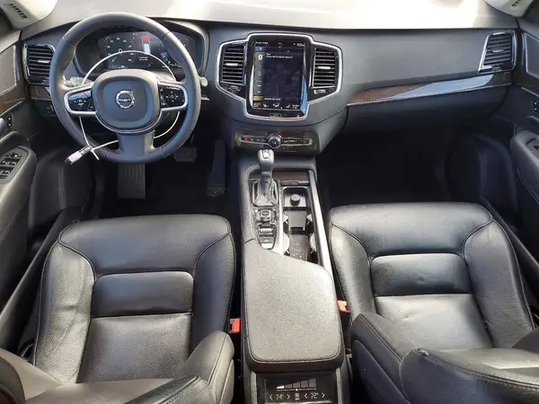 YV4A22PK5H1182279 2017 VOLVO XC90 - Image 8