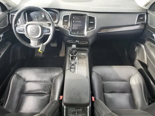 YV4A22PK5J1202021 2018 VOLVO XC90 - Image 8