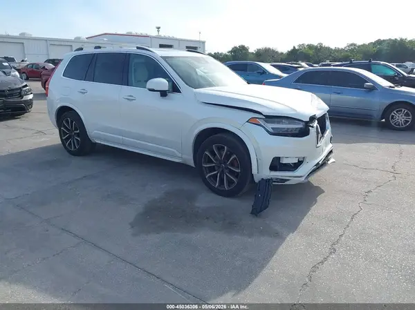 YV4A22PK5J1207879 2018 VOLVO XC90 - Image 1