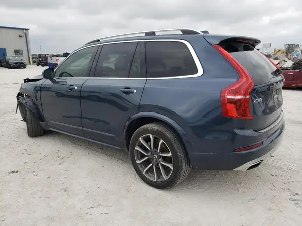 YV4A22PK5J1211818 2018 VOLVO XC90 - Image 2