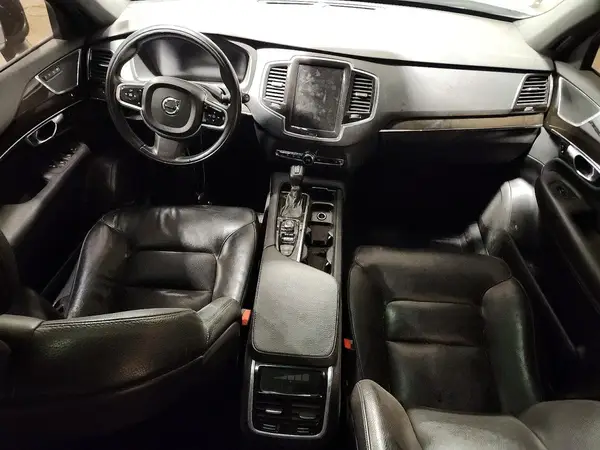 YV4A22PK5J1321560 2018 VOLVO XC90 - Image 8