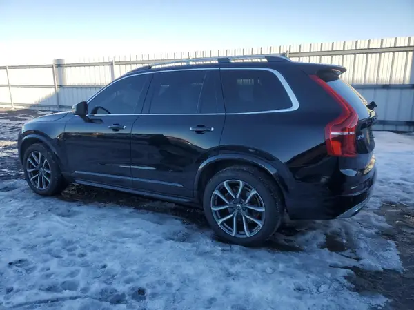 YV4A22PK5J1372024 2018 VOLVO XC90 - Image 2