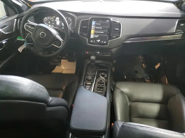 YV4A22PK5J1373268 2018 VOLVO XC90 - Image 8