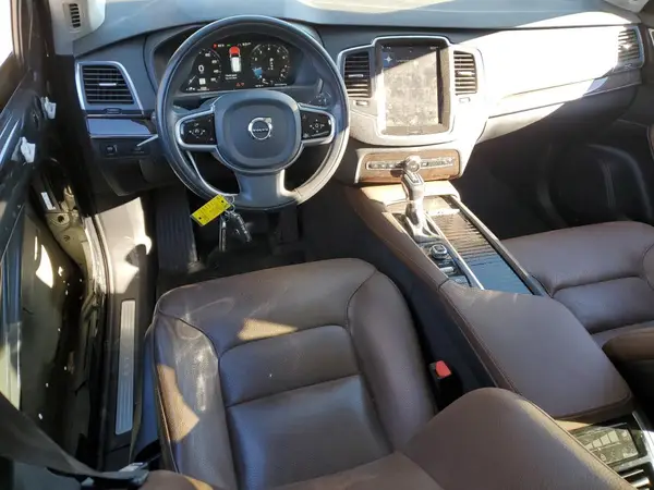 YV4A22PK5K1424768 2019 VOLVO XC90 - Image 8