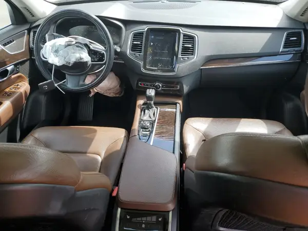 YV4A22PK5K1441019 2019 VOLVO XC90 - Image 8