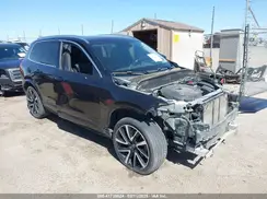 YV4A22PK5N1809624 2022 VOLVO XC90