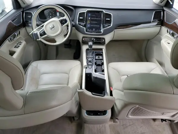 YV4A22PK6G1013161 2016 VOLVO XC90 - Image 8