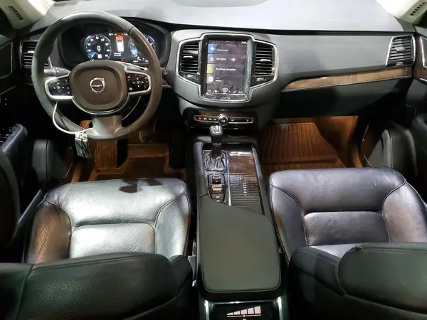 YV4A22PK6G1020840 2016 VOLVO XC90 - Image 8