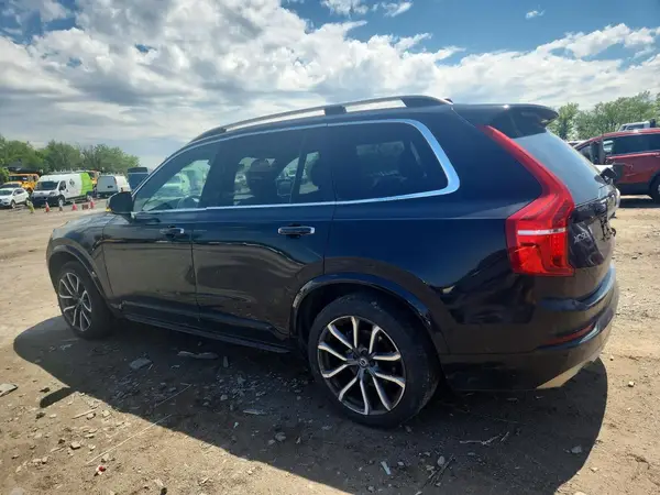 YV4A22PK6G1021812 2016 VOLVO XC90 - Image 2