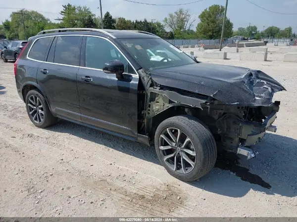 YV4A22PK6G1029537 2016 VOLVO XC90 - Image 1