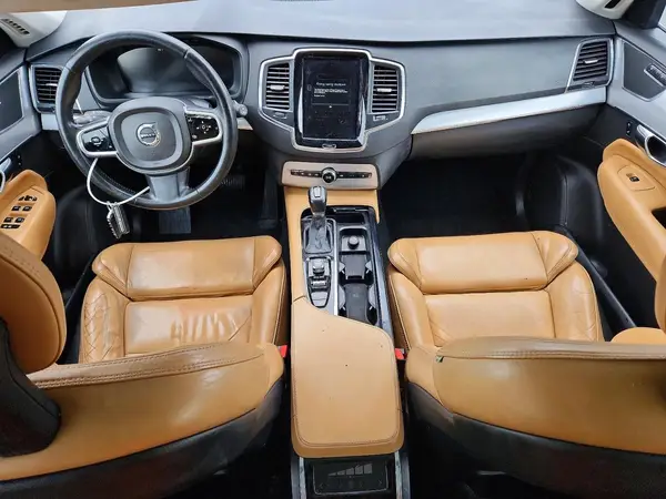 YV4A22PK6G1030056 2016 VOLVO XC90 - Image 8