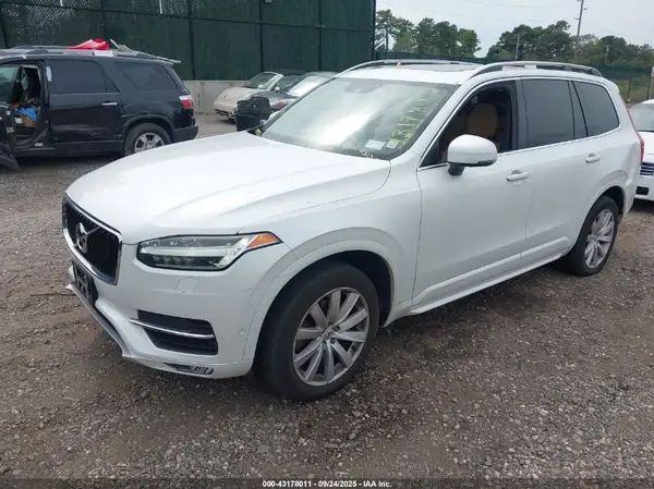 YV4A22PK6G1037511 2016 VOLVO XC90 - Image 2