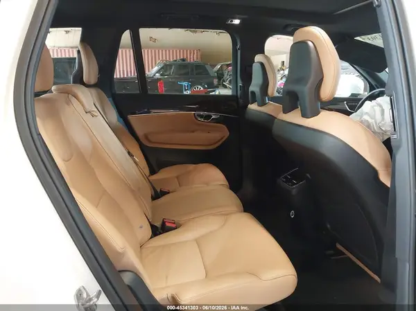 YV4A22PK6G1040313 2016 VOLVO XC90 - Image 8