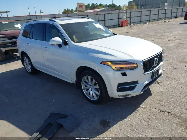 YV4A22PK6G1040506 2016 VOLVO XC90 - Image 1
