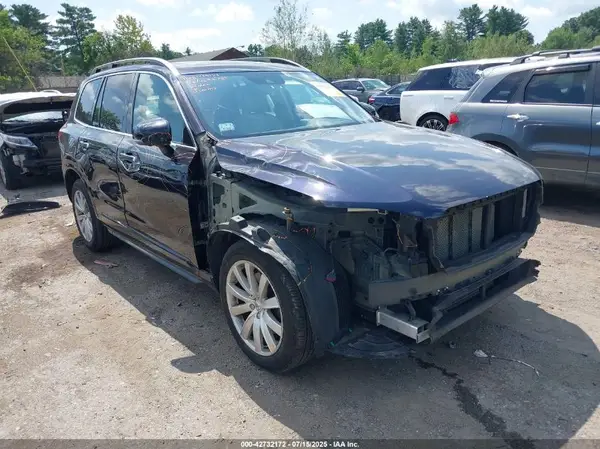 YV4A22PK6G1043213 2016 VOLVO XC90 - Image 1