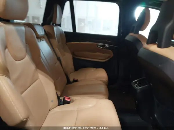 YV4A22PK6G1044944 2016 VOLVO XC90 - Image 8