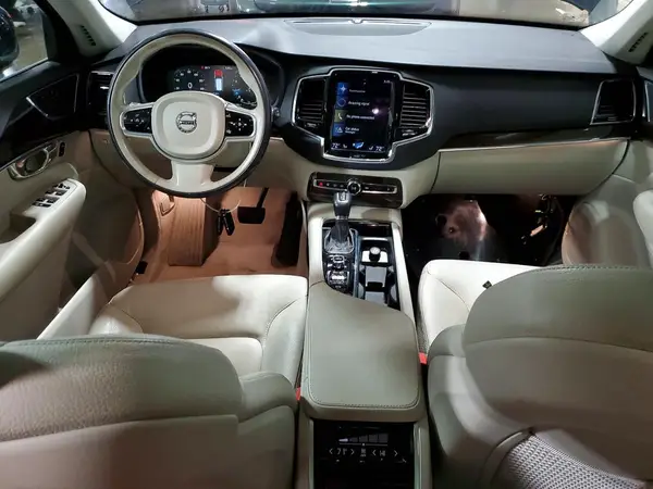 YV4A22PK6G1045558 2016 VOLVO XC90 - Image 8