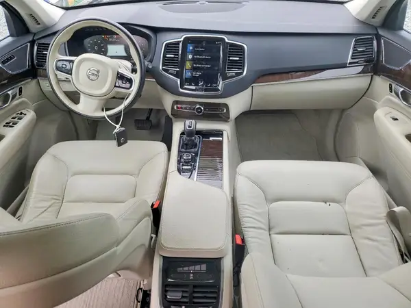 YV4A22PK6G1050078 2016 VOLVO XC90 - Image 8