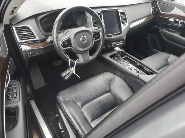 YV4A22PK6G1052221 2016 VOLVO XC90 - Image 8