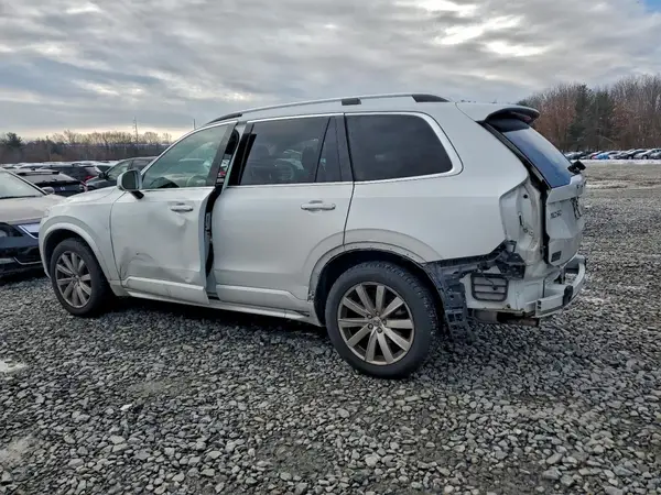 YV4A22PK6G1058794 2016 VOLVO XC90 - Image 2