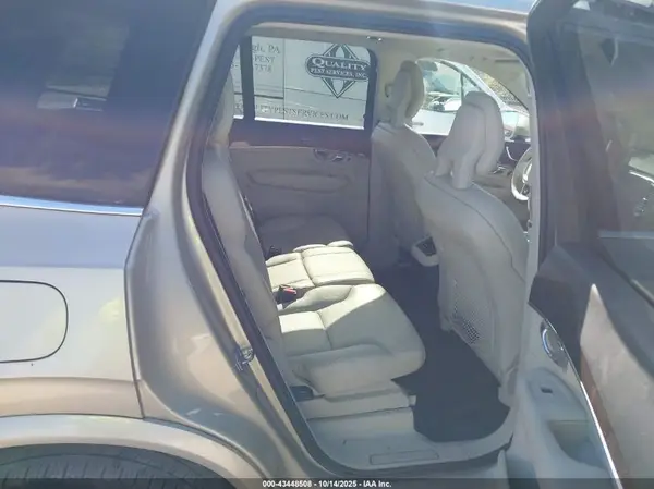 YV4A22PK6G1061999 2016 VOLVO XC90 - Image 8